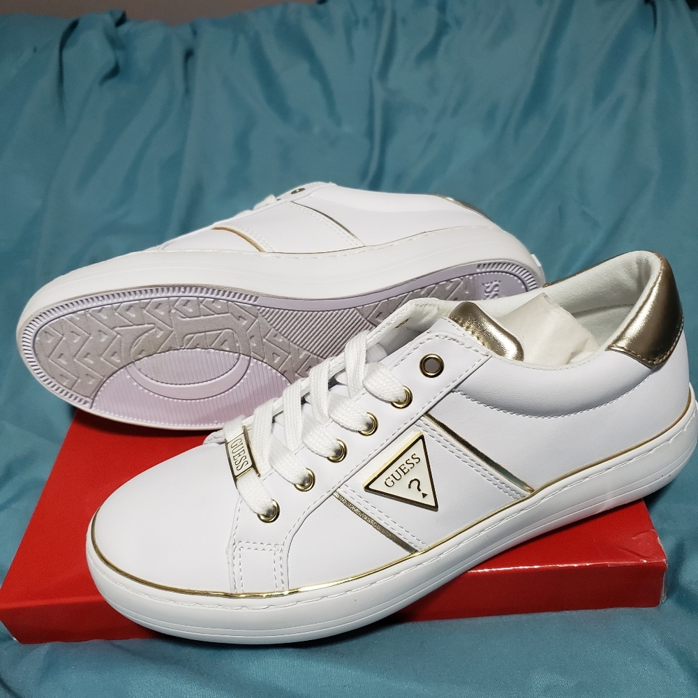 Guess sneakers (GILDA)
